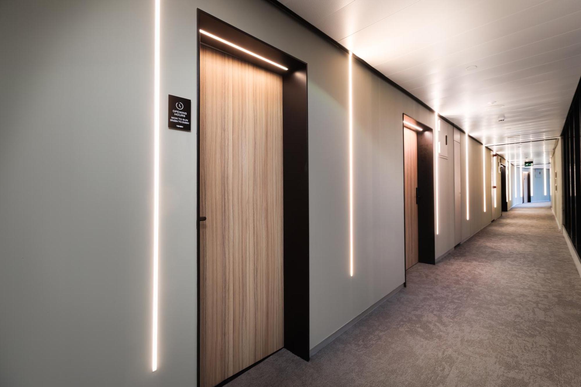 Tembo Barcelona Hotel Сант Адриа де Бесос Екстериор снимка