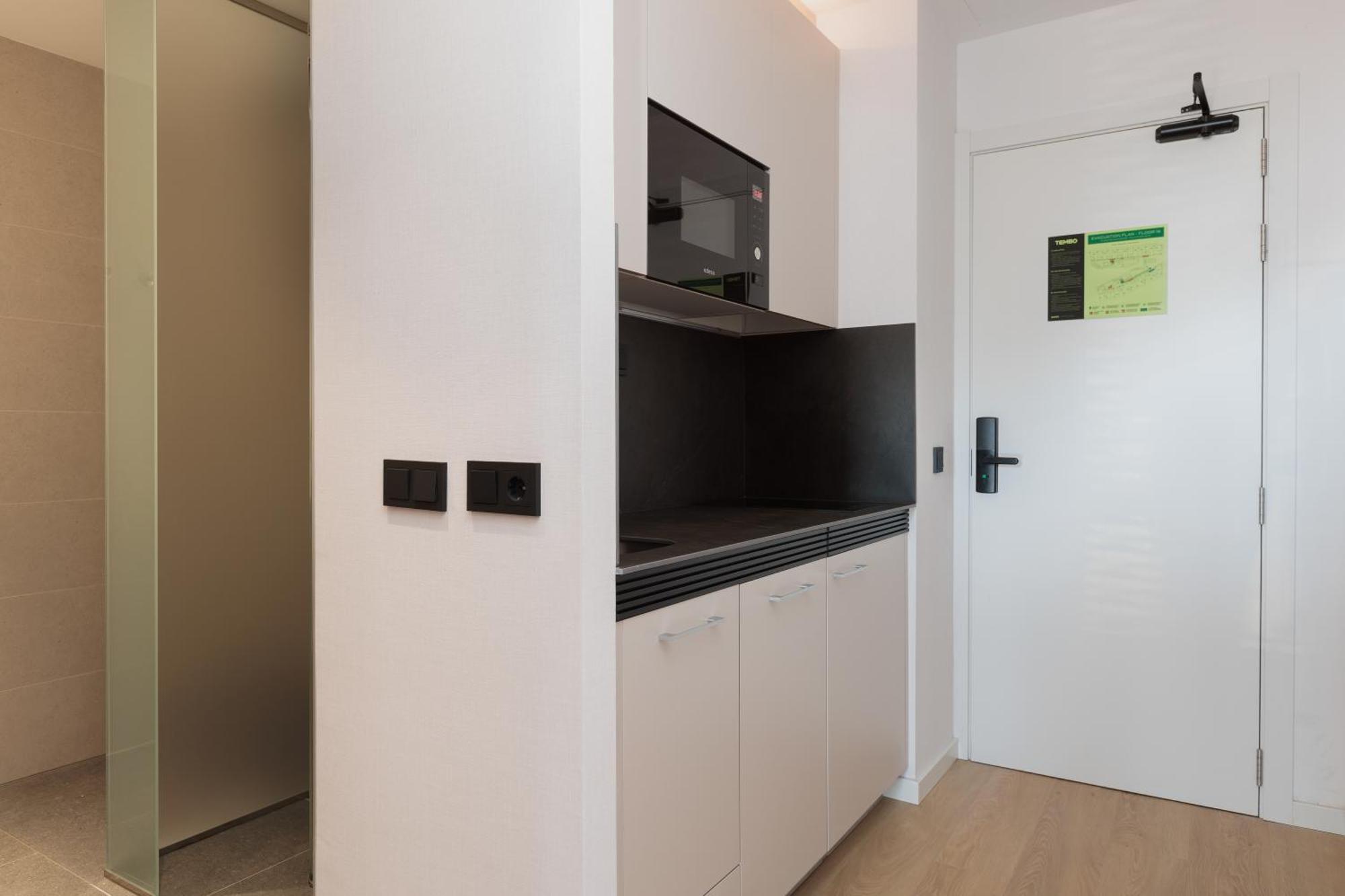 Tembo Barcelona Hotel Сант Адриа де Бесос Екстериор снимка
