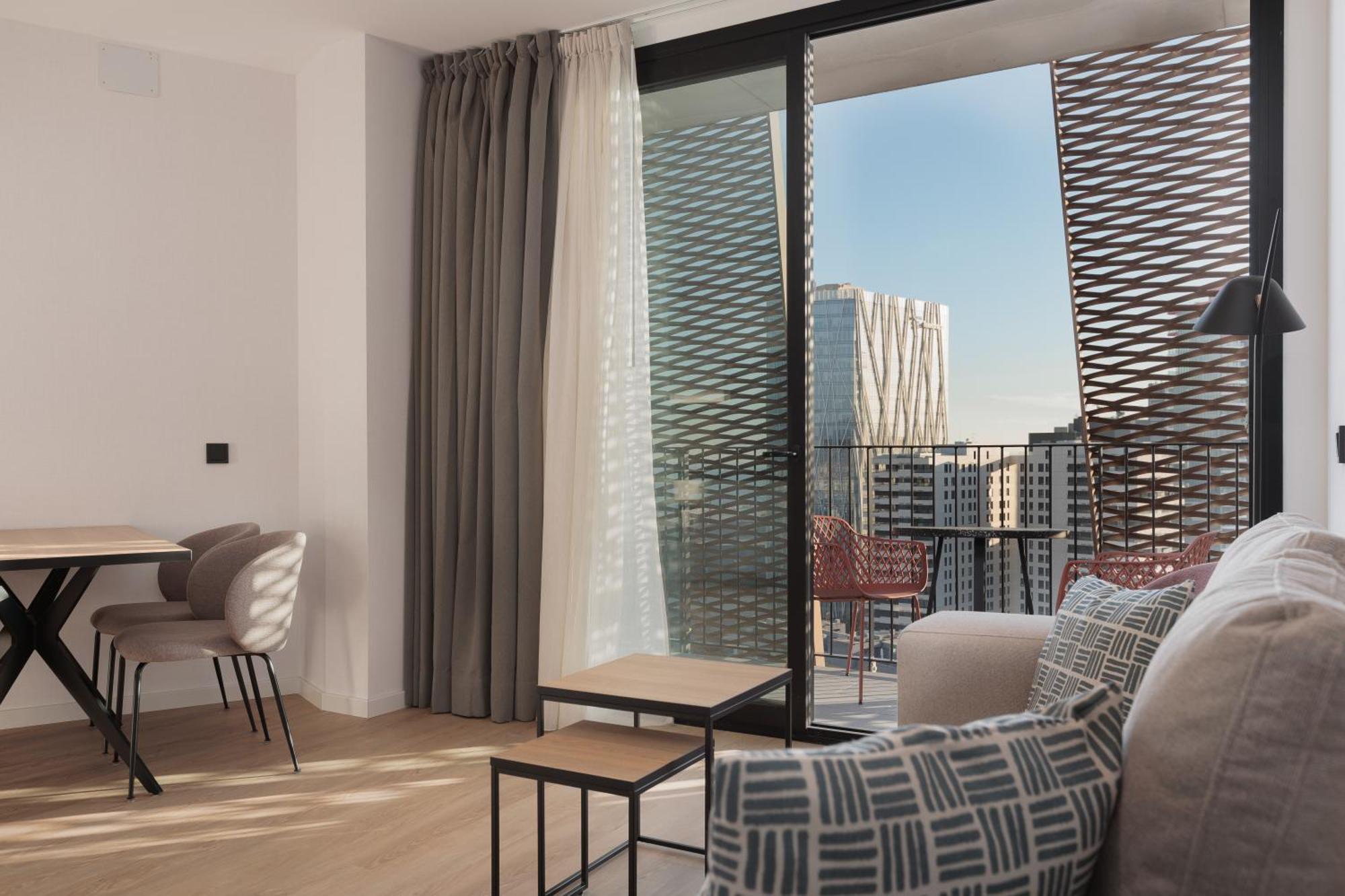 Tembo Barcelona Hotel Сант Адриа де Бесос Екстериор снимка