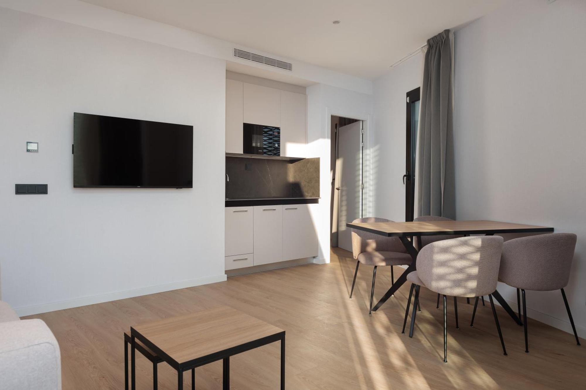 Tembo Barcelona Hotel Сант Адриа де Бесос Екстериор снимка