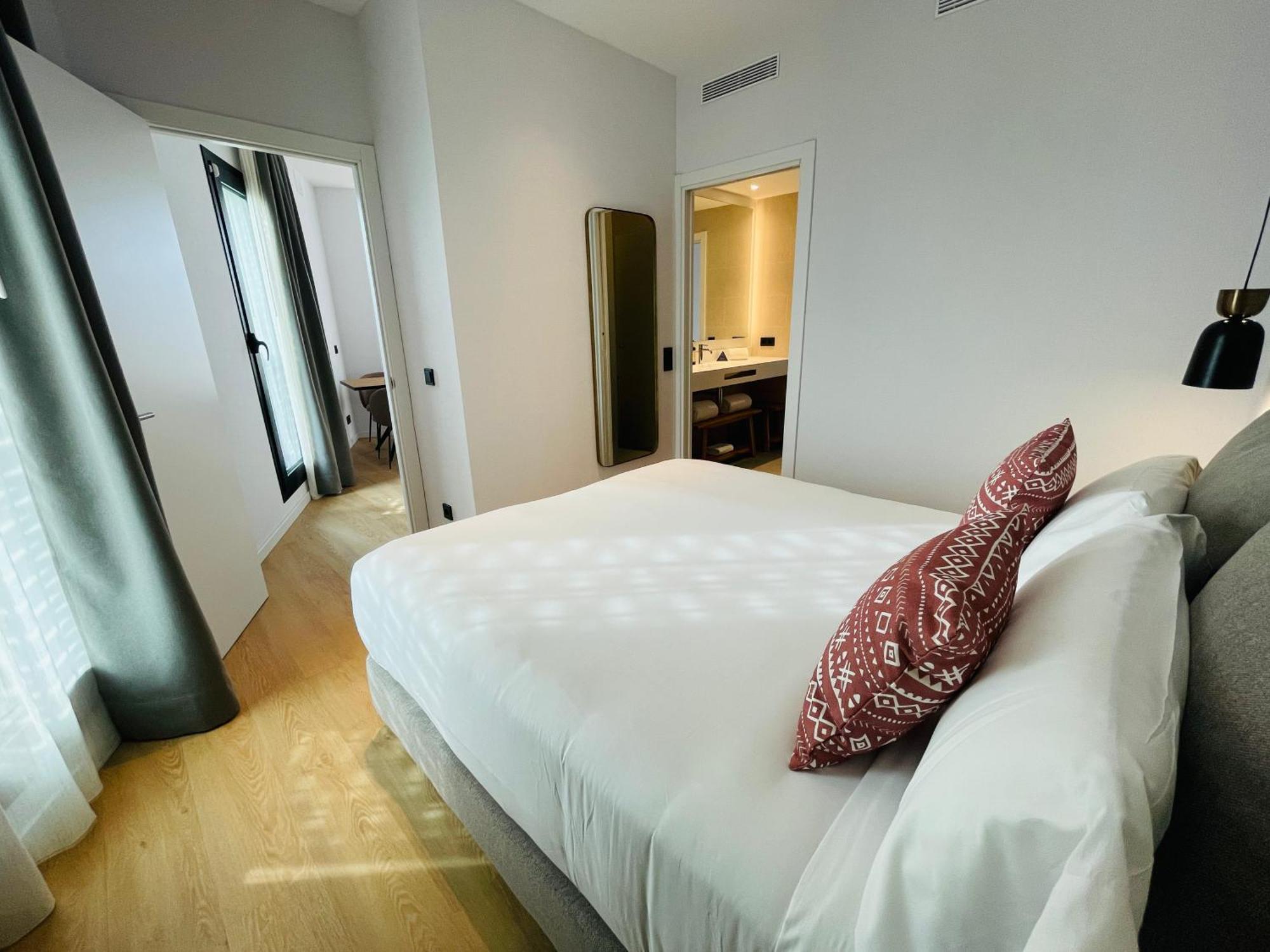 Tembo Barcelona Hotel Сант Адриа де Бесос Екстериор снимка