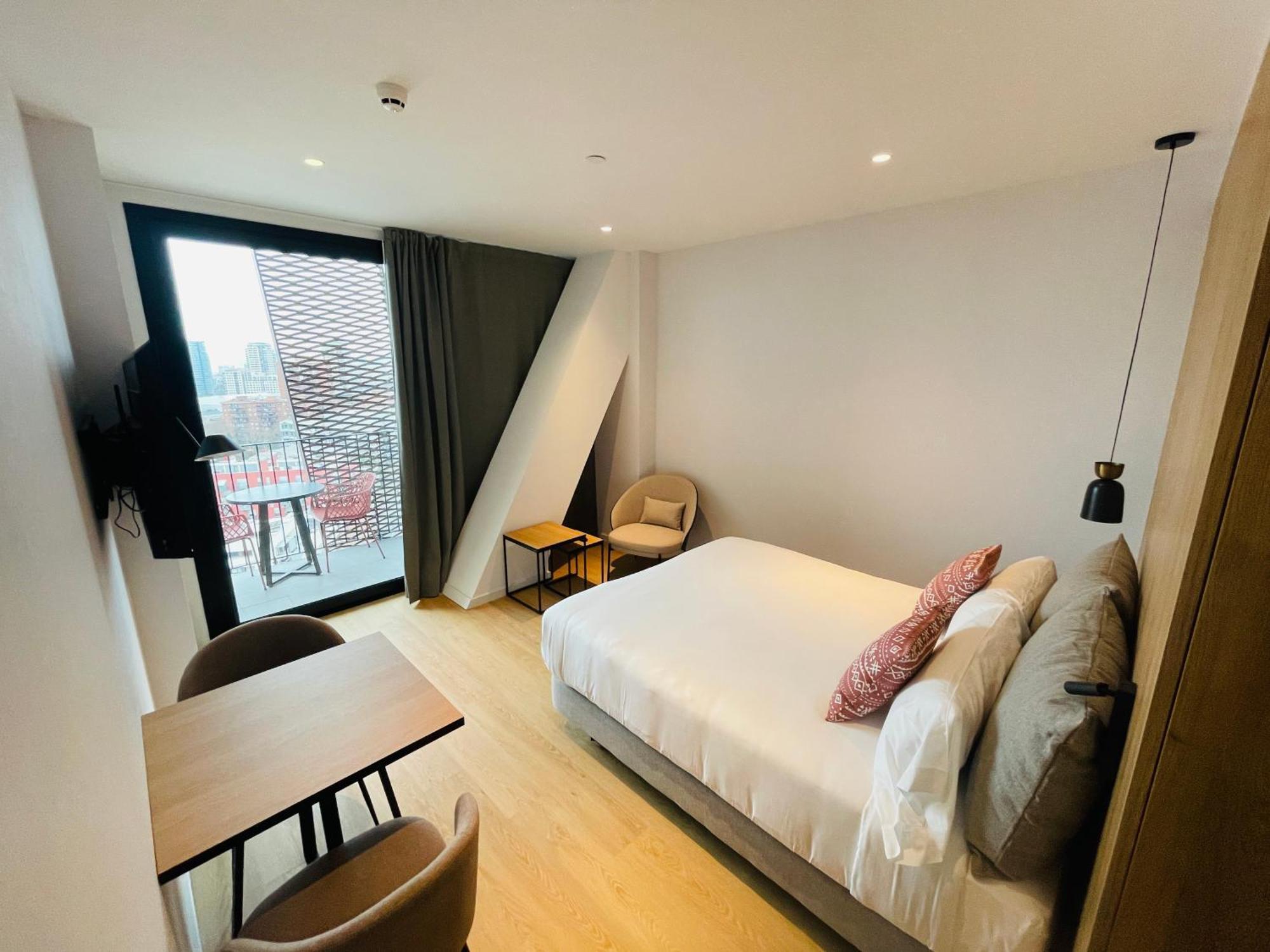 Tembo Barcelona Hotel Сант Адриа де Бесос Екстериор снимка