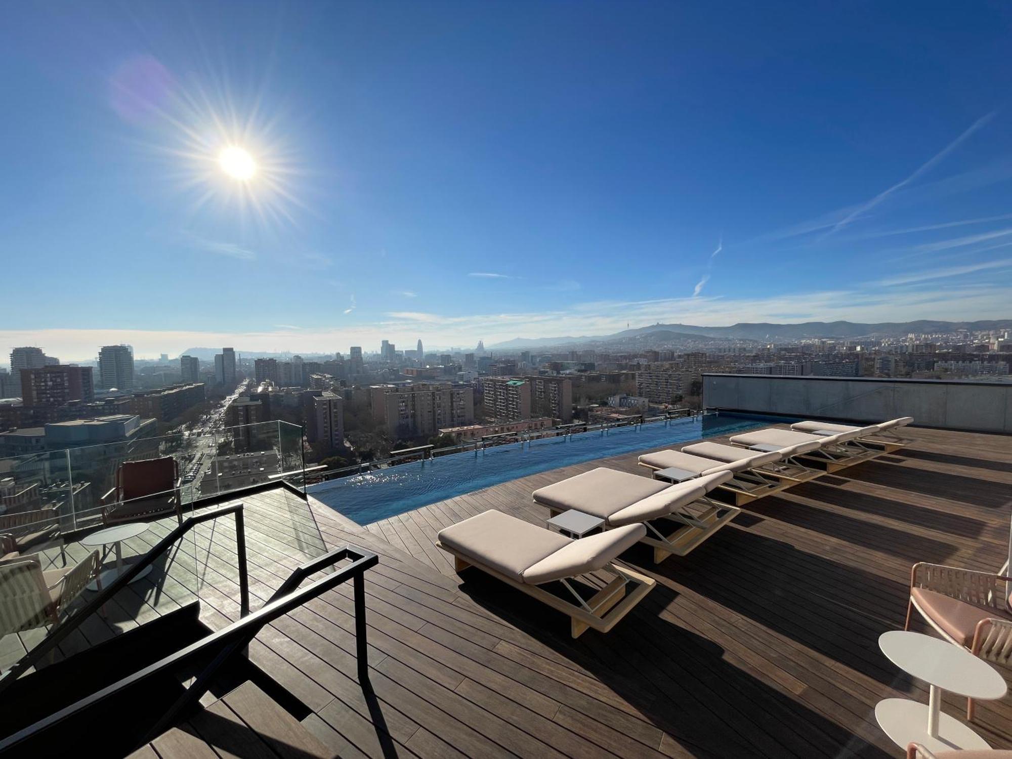 Tembo Barcelona Hotel Сант Адриа де Бесос Екстериор снимка